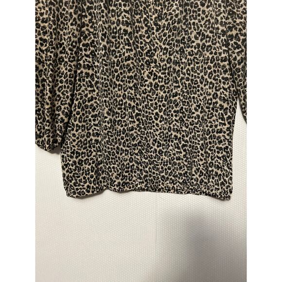 Dana Buchman Leopard Print Blouse 3/4 Sleeve V-Neck Animal Print Top Medium - Picture 3 of 10